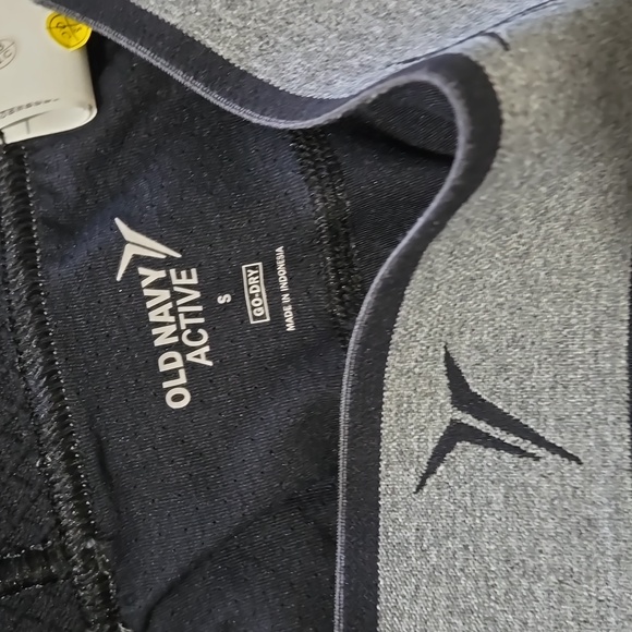 NWT Old Navy Yoga Pants - Active Wear - Picture 4 of 5